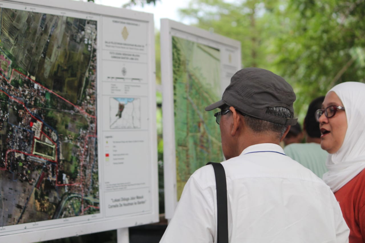 Cornelis de Houtman Datang, Portugis Minggat